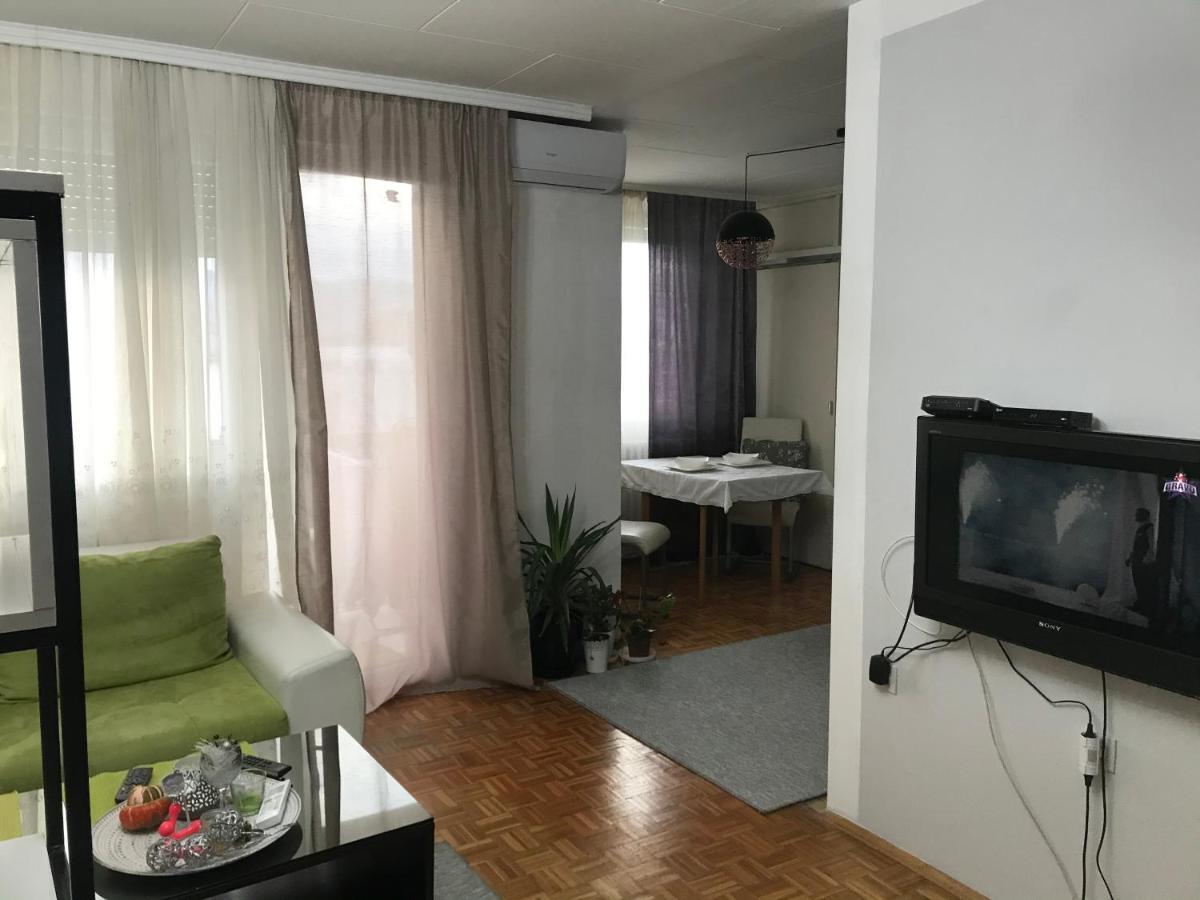 Dan I Noc Apartment Баня Лука Екстериор снимка